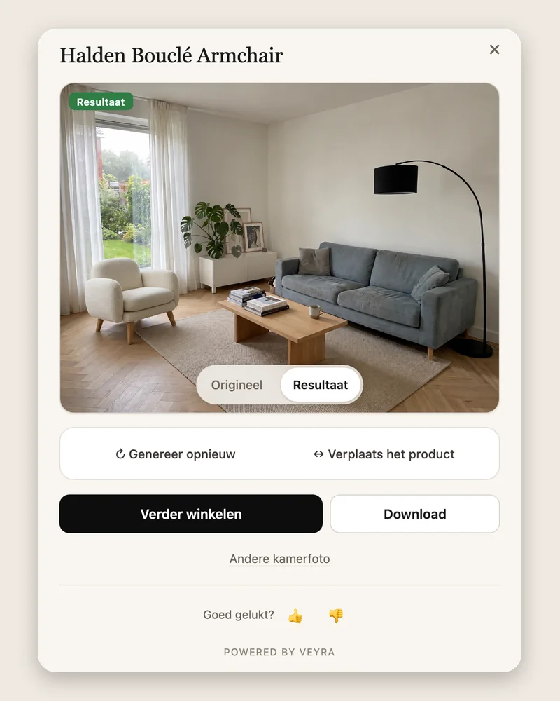 Venster van de widget met de woonkamer van de klant en de fauteuil in de hoek bij het raam, met de knoppen Origineel en Resultaat.